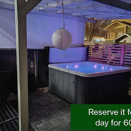 Spacious In The Center *